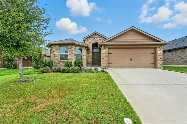 516 Foxhunter St in Fort Worth, TX - Building Photo
