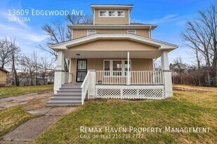 13609 Edgewood Ave in Cleveland, OH - Building Photo