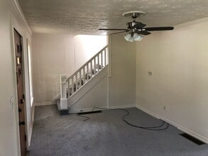 1505 Rugby Rd in Huntington, WV - Building Photo - Building Photo