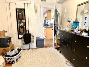223 Summer St, Unit 3R in Somerville, MA - Building Photo - Building Photo