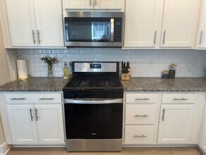 104 Greensdale Ln in Powdersville, SC - Foto de edificio - Building Photo
