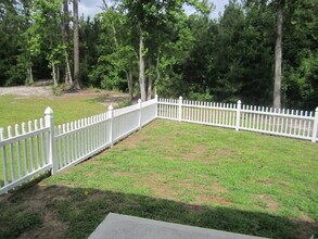 428 Satterfield Dr in New Bern, NC - Building Photo - Building Photo