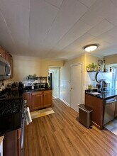 282 Summer St, Unit 3 in Somerville, MA - Foto de edificio - Building Photo