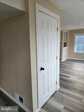 14 West Ave in Woodstown, NJ - Foto de edificio - Building Photo