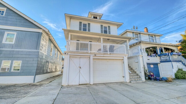 property at 8 N Nashville Ave