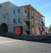 91 Hillcrest Dr in Daly City, CA - Building Photo - Building Photo