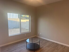 2746 W Pima St in Phoenix, AZ - Building Photo - Building Photo