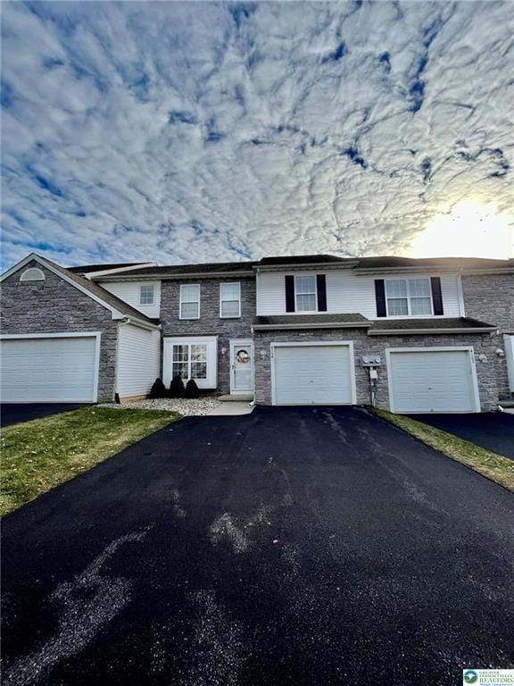 property at 4164 Ross Rd