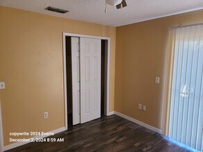 6534 W Norvell Bryant Hwy in Crystal River, FL - Building Photo - Building Photo