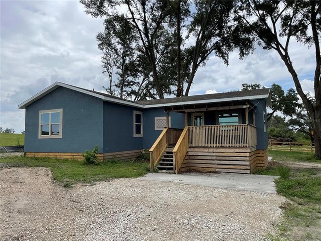 31528 Tyndall Rd in Zephyrhills, FL - Building Photo - Building Photo