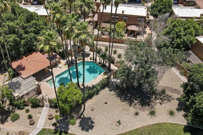 10420 North 11th St in Phoenix, AZ - Building Photo - Building Photo