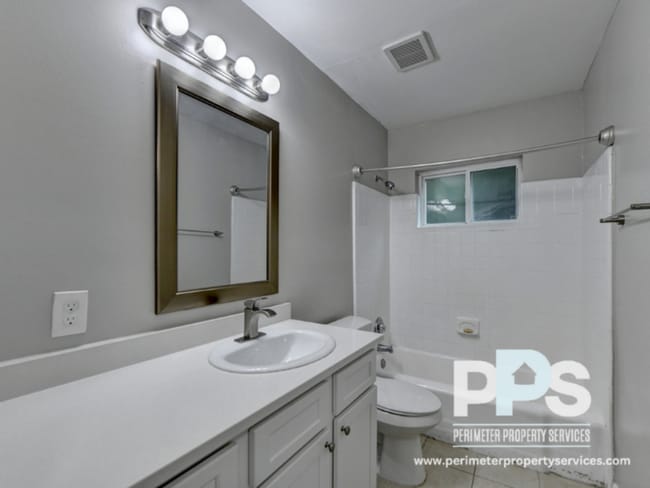 221 Lampkin St NE in Atlanta, GA - Building Photo - Building Photo