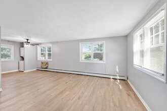 235 Gentian Ave in North Providence, RI - Building Photo - Building Photo