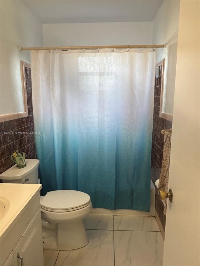 2846 Fletcher St in Hollywood, FL - Building Photo - Building Photo