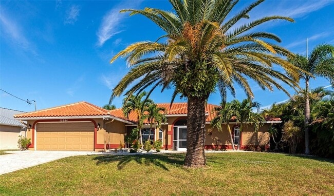 15564 Ruston Cir in Port Charlotte, FL - Building Photo - Building Photo