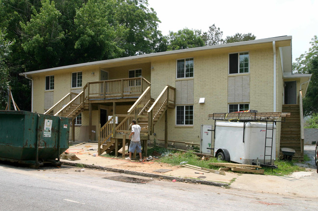 210 Sampson St NE in Atlanta, GA - Building Photo - Building Photo