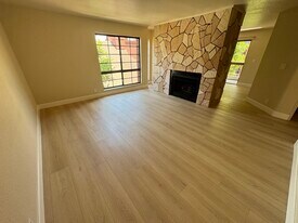 230 Bethany Rd, Unit 210 in Burbank, CA - Building Photo