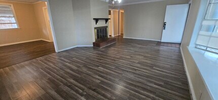 9407 Antoine Dr in Houston, TX - Building Photo - Building Photo
