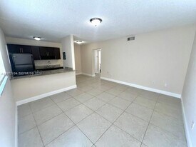 685 NE 85th St in Miami, FL - Building Photo
