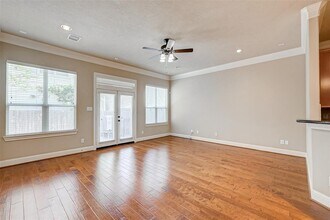 5708 Petty St in Houston, TX - Building Photo - Building Photo