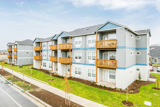 Eagle Pointe Apartments in Albany, OR - Foto de edificio - Building Photo