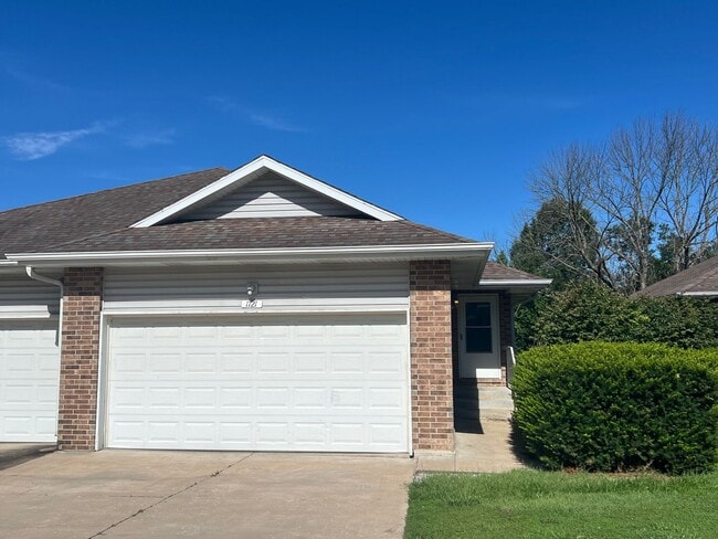 property at 1721 S 10th Ave
