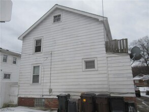 2506 Fortune Ave, Unit Top in Parma, OH - Building Photo - Building Photo