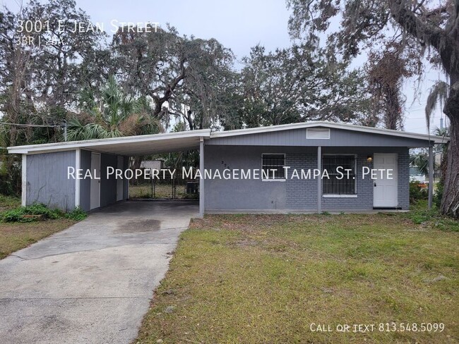 property at 3001 E Jean St