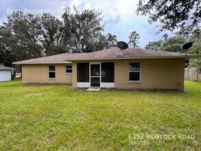 6352 Hemlock Rd in Ocala, FL - Building Photo - Building Photo