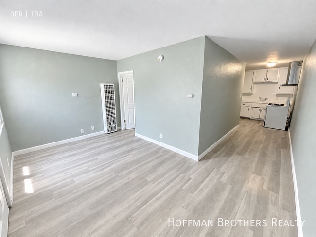 441 W Santa Cruz St