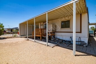 3521 E Hearne Ave in Kingman, AZ - Building Photo - Building Photo