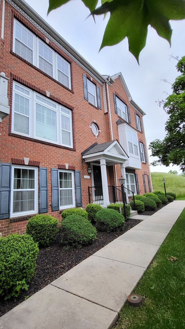 property at 8603 Blue Smoke Ct