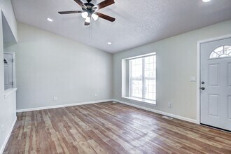 5588 S Netherland St in Centennial, CO - Building Photo - Building Photo