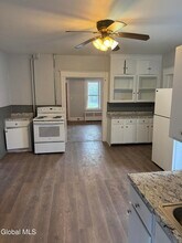 8 Farrell St in Mechanicville, NY - Building Photo - Building Photo