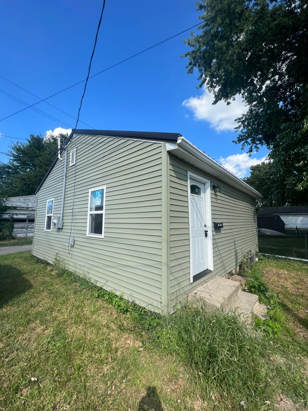property at 460 E Ohio St