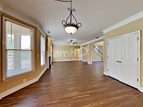 1238 Wood Iris Ln in Lawrenceville, GA - Building Photo - Building Photo