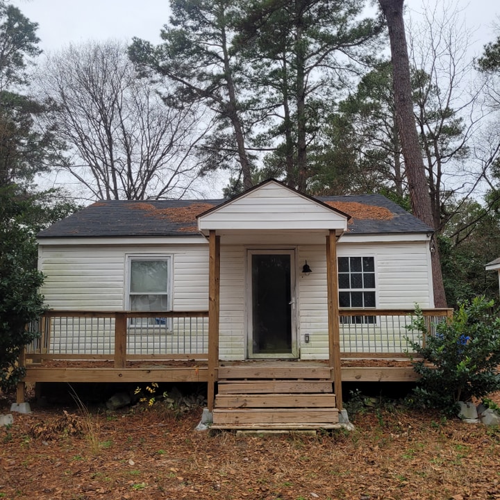 1925 Armstrong St in Fayetteville, NC - Building Photo
