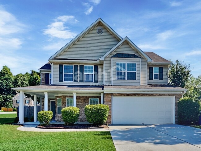 property at 2622 Lance Ridge Way NE