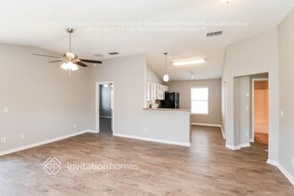 1872 Pineta Cove Drive in Middleburg, FL - Building Photo - Building Photo