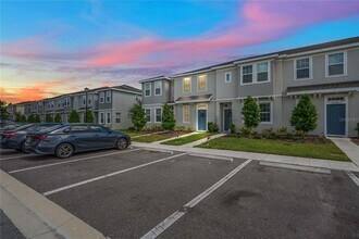 6240 Fairmont Ln in Palmetto, FL - Building Photo - Building Photo