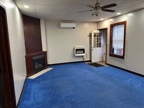 456-458 Main St in Marseilles, IL - Foto de edificio - Building Photo