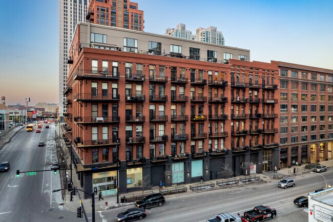 The China Club Lofts in Chicago, IL - Building Photo - Building Photo