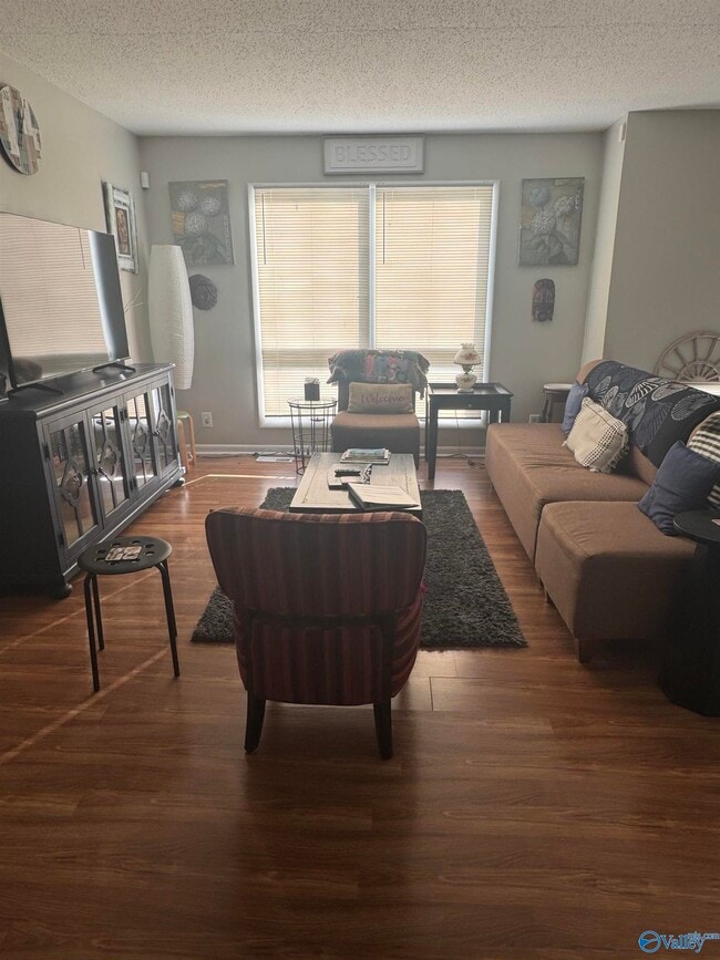 3813 NW Millbrae Dr in Huntsville, AL - Building Photo - Building Photo