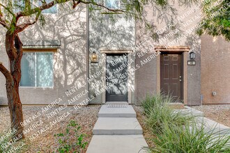 4650 Ranch House Rd in North Las Vegas, NV - Building Photo - Building Photo