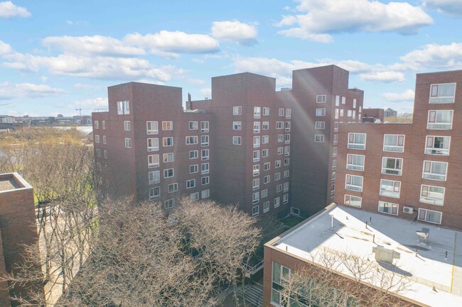 Residences at Charles Square in Cambridge, MA - Building Photo - Building Photo