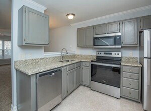 8 Cheltenham Dr in Clayton, NC - Building Photo - Building Photo