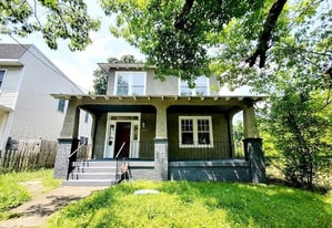 2100 Ingram Ave in Richmond, VA - Building Photo