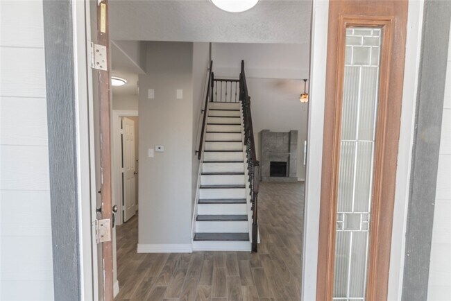 12850 Ashford Creek Dr in Houston, TX - Building Photo - Building Photo