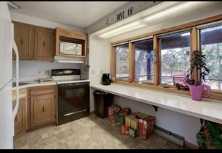 607 Cross Ave S in Amery, WI - Building Photo - Building Photo