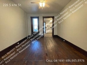 226 S Fourth St in Hamburg, PA - Building Photo - Building Photo